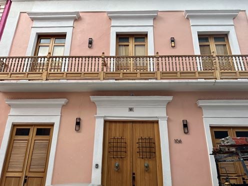 106 Cruz St.