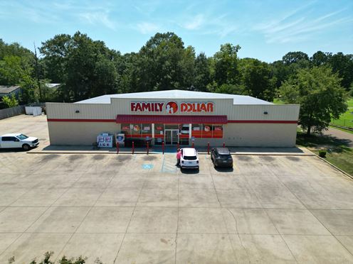 Net-Leased Family Dollar
