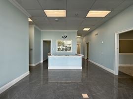 Warehouse/Office Space Near Sarasota Bradenton Airport