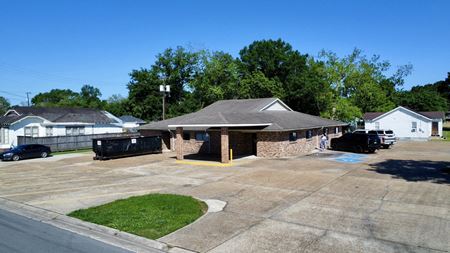 Office space for Sale at 625 East 8th Street in Crowley