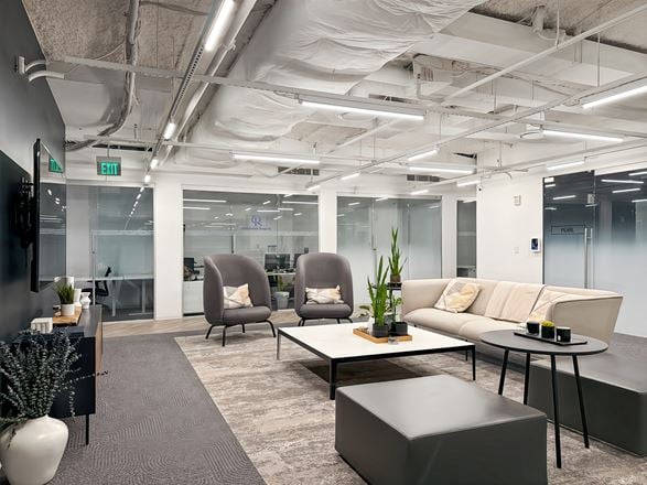 Spaces - Washington - 800 Maine Avenue
