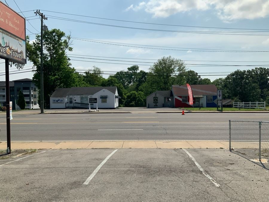 137-139 Donelson Pike