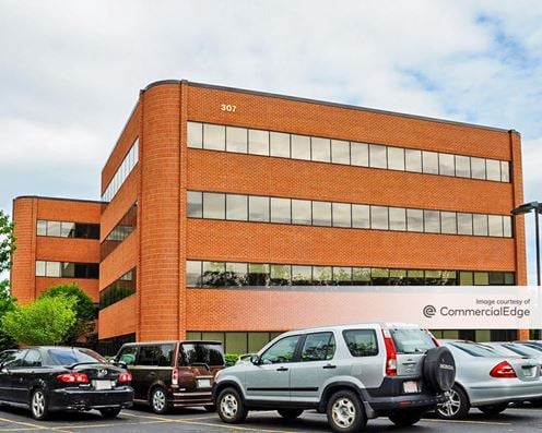 Waverley Oaks Office Park