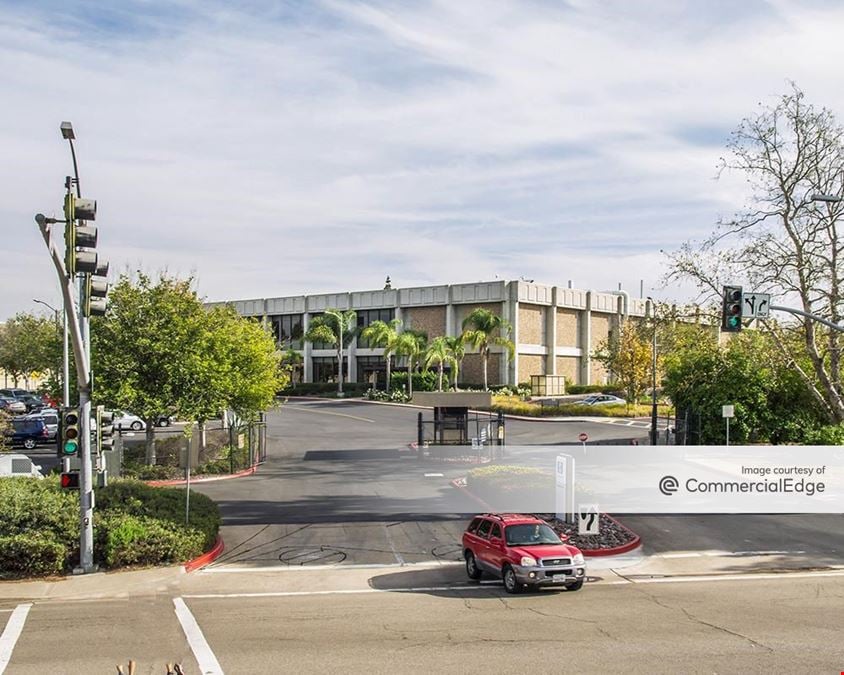 Rancho Vista Corporate Center - Hewlett-Packard Campus