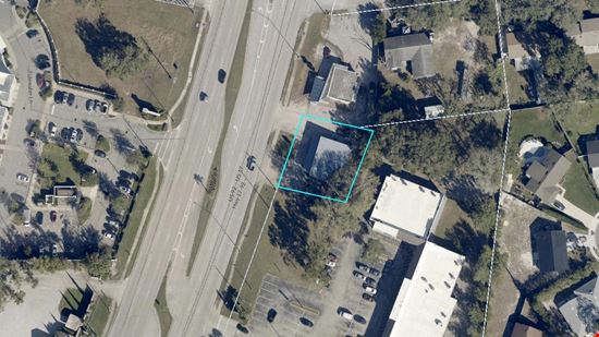 1055 S US Highway 17 92