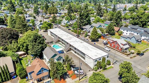Melissa Anne Apartments