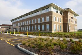 HSHS St Joe's Highland Medical Office Building