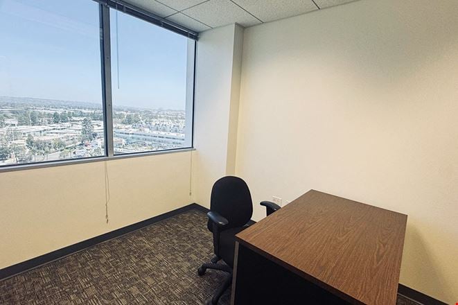 Workstyle Flexible Spaces - 4676 Admiralty Way