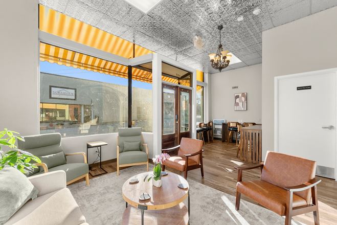 Modern Cowork - Toccoa