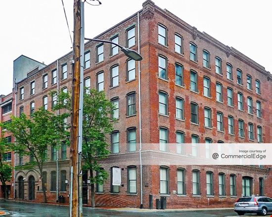 11-15 Farnsworth Street