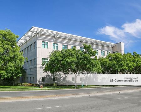 Office space for Rent at 4860 Y Street in Sacramento