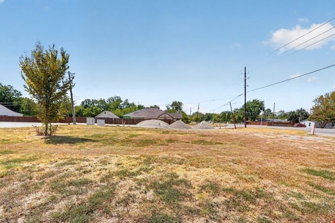 2648 W Scyene Rd Mesquite - For Sale