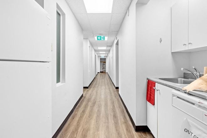 155 Terence Matthews Crescent unit 1&8