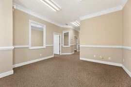 3535 Roswell Rd