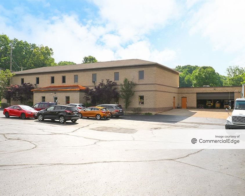 75 Skelton Road, Akron, OH Industrial Building