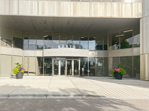 Regus - Calgary - 6815 8th Street