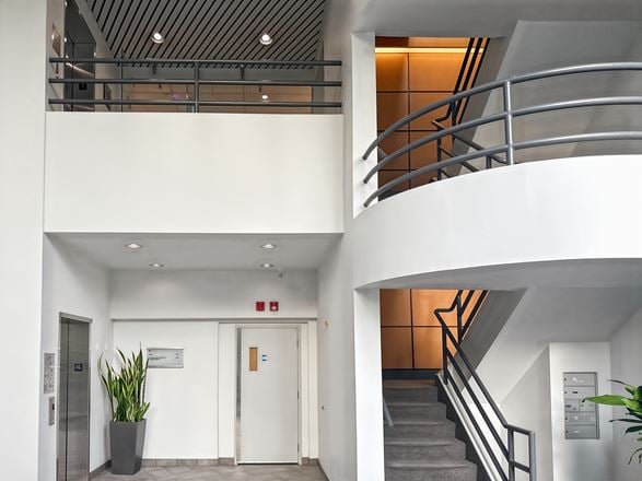 Regus - Burnaby - Still Creek Dr