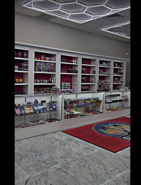 Retail space for Rent at 12712 Grant Road in Houston