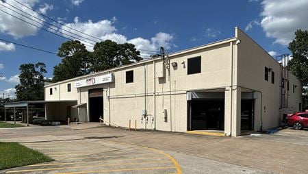 Industrial space for Sale at 1006 W 34th St in Houston