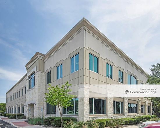 The Rim (San Antonio) Office Space for Lease