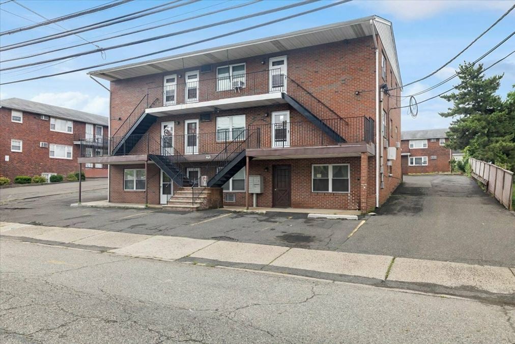 Trophy 10-Unit Multi-Family Asset | Prime Bergen County Location