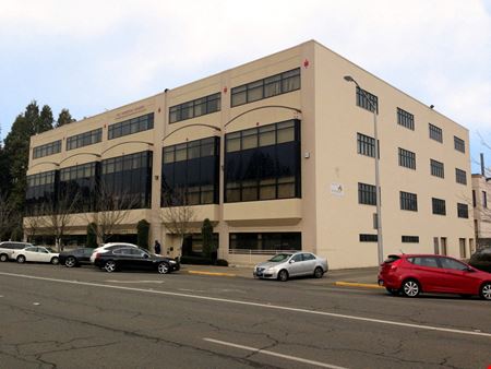 Photo of commercial space at 1215 State St in Salem