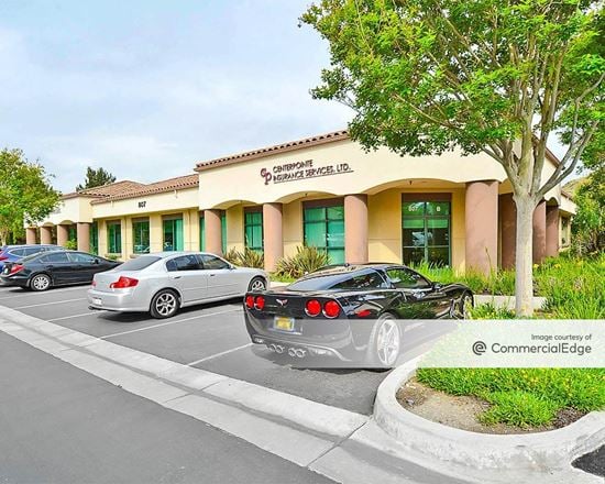 815 Camarillo Springs Rd