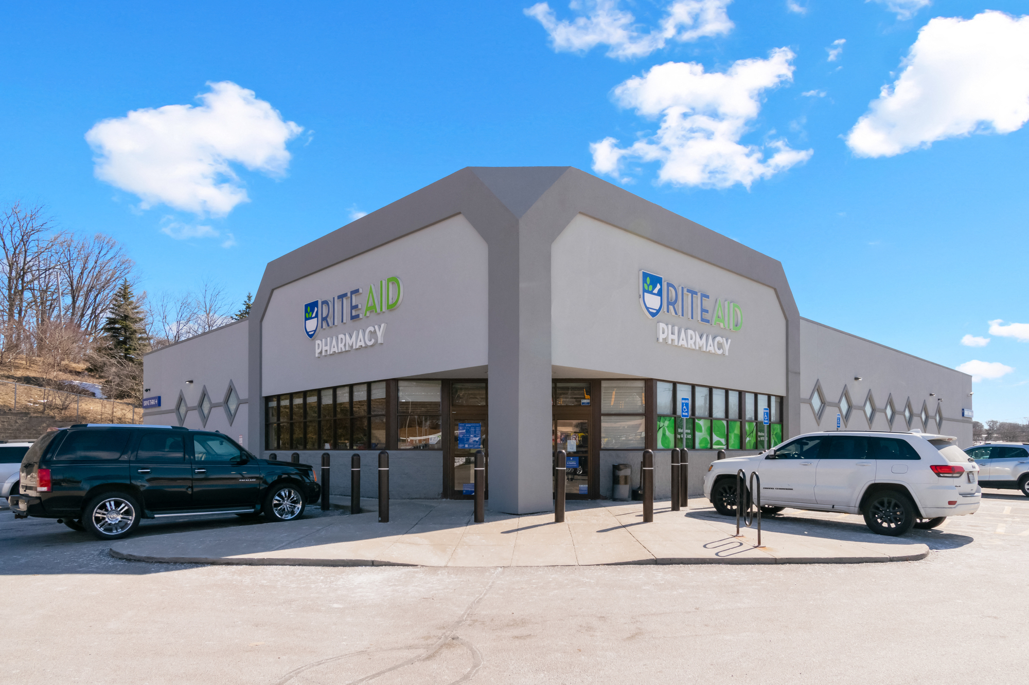 360 Martin Luther King Jr Blvd N, Pontiac, MI 48342