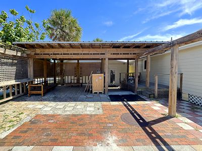 411 Flagler Ave