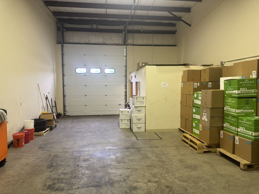 1,125 SF Industrial Condo