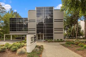 127 Bellevue Way SE