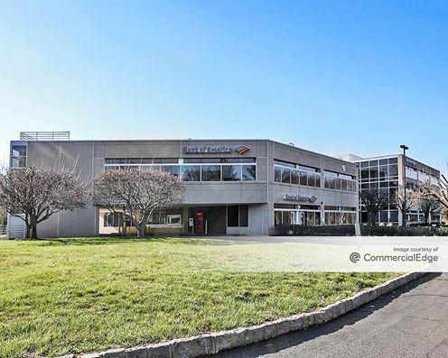 Lawrence Executive Center