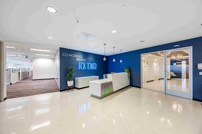 CoWorking PDX at Fox Tower - 805 SW Broadway