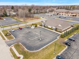 NNN MCLAREN | MOUNT PLEASANT