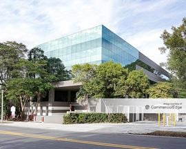 Grove Forest Plaza