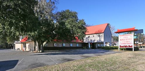 Former Restaurant & Lounge