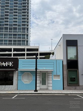 213 N. Magnolia Avenue
