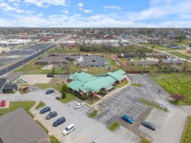 1102-1108 West Poplar Place