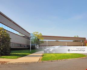 Brookside Office Park - 2 Edgewater Drive