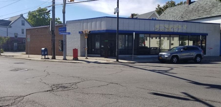 776 Tonawanda St -  Retail Space