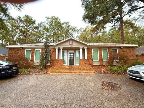 2882 Remington Green Ln