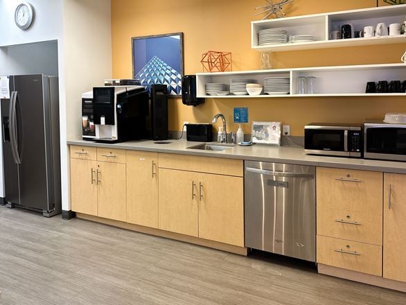Regus - Parkway Place