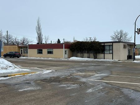 Retail space for Sale at Highway 36 in Two Hills