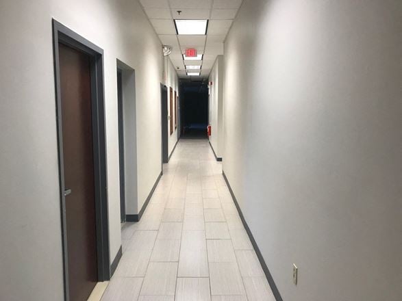 Warehouse / Light Industrial / Flex FOR LEASE
