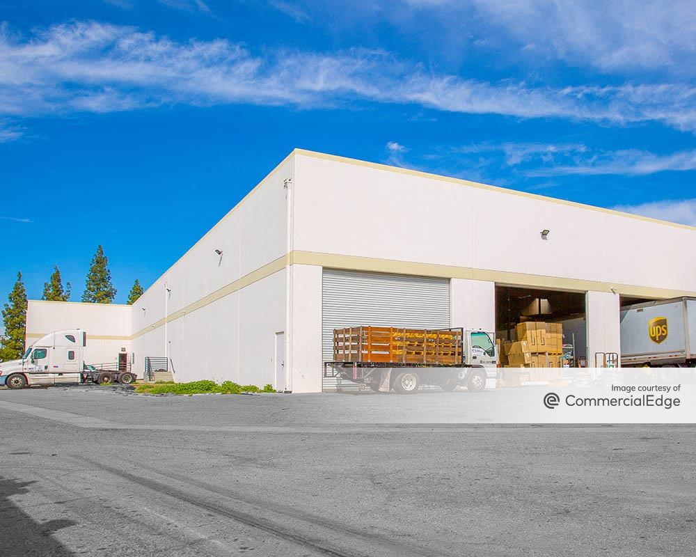 370 Turnbull Canyon Road - Industrial Space For Rent | CommercialCafe