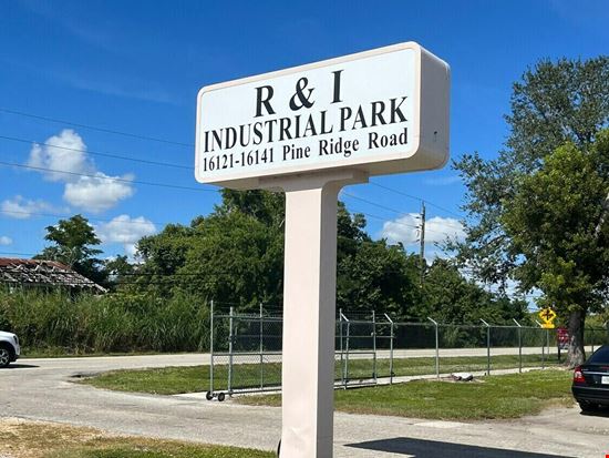 16121-16141 Pine Ridge Rd.