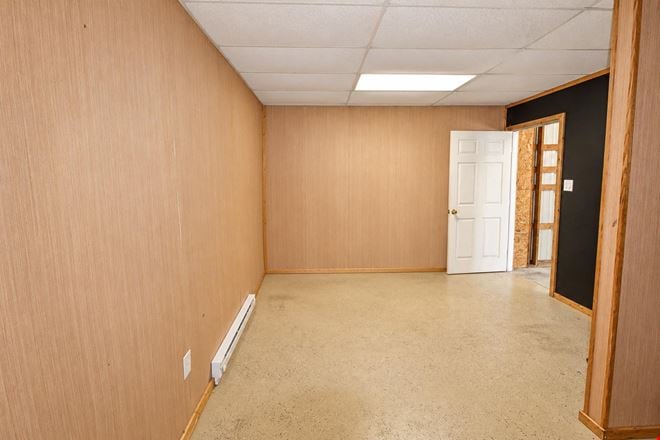1505 League Line Rd