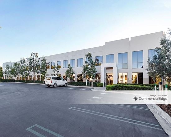 Discovery Business Center - 43 Discovery