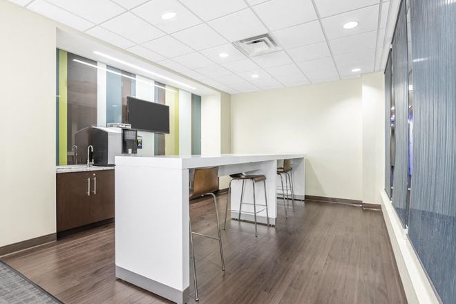 PA, Exton - Eagleview Corporate Center