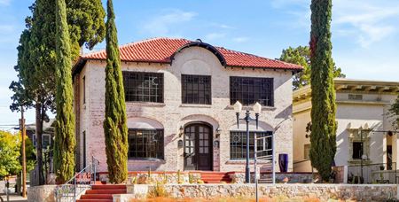 Office space for Rent at 1714 N Mesa St in El Paso